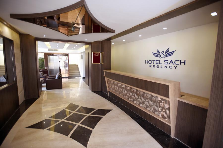 Hotel Sach Regency Ананд Экстерьер фото
